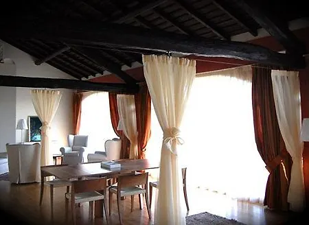 La California Relais מלון